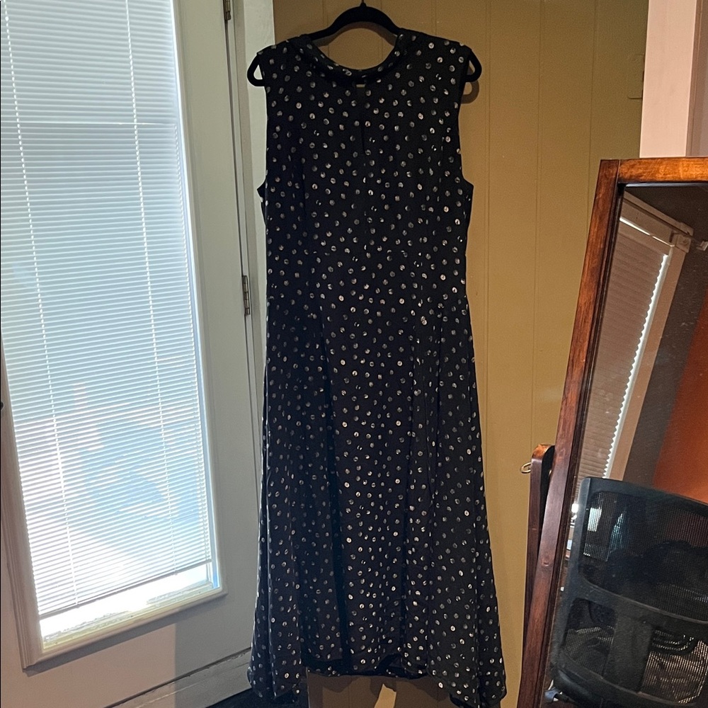Robert Rodriguez Sz 16 Felicity Keyhole Flowy Dress with Tie at Neck